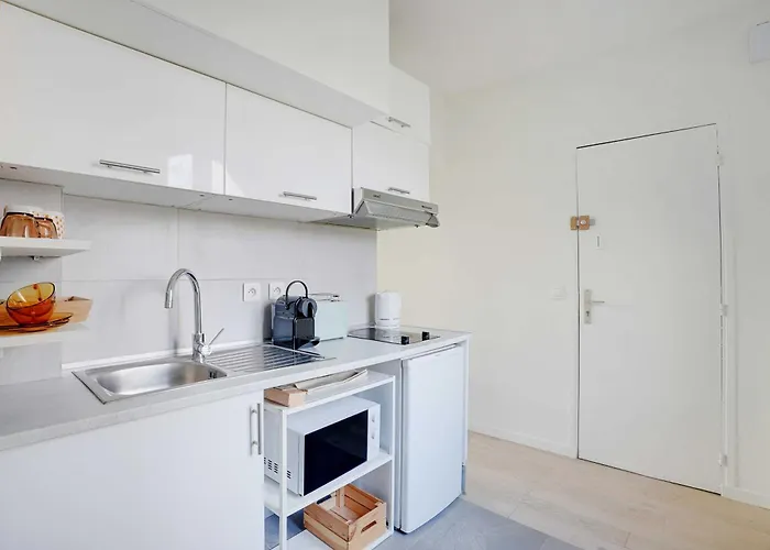 아파트 Modern Moderne - 2p - *